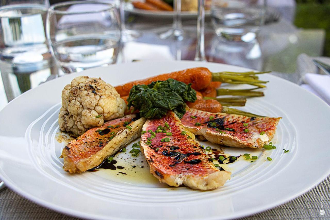 Logis Hotel & Restaurant - Le Relais De Montigny Montigny  Екстериор снимка